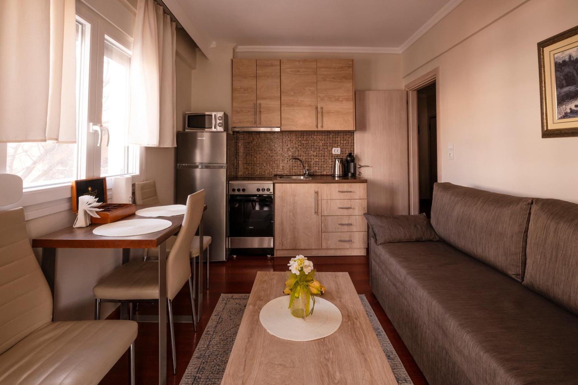 Emi'S Beach Apartment Nea Kallikrateia Екстер'єр фото