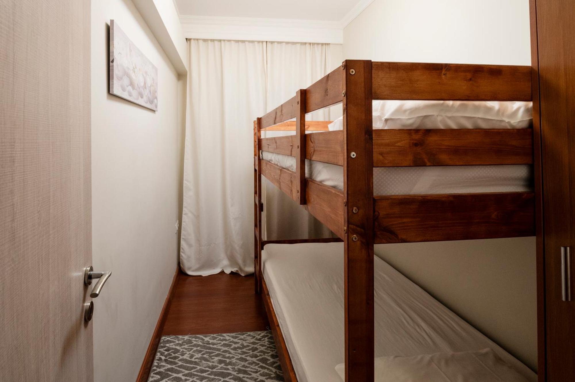 Emi'S Beach Apartment Nea Kallikrateia Екстер'єр фото