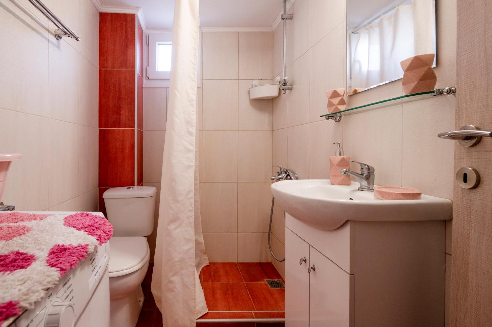 Emi'S Beach Apartment Nea Kallikrateia Екстер'єр фото